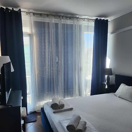 на център Apartment Primorsko