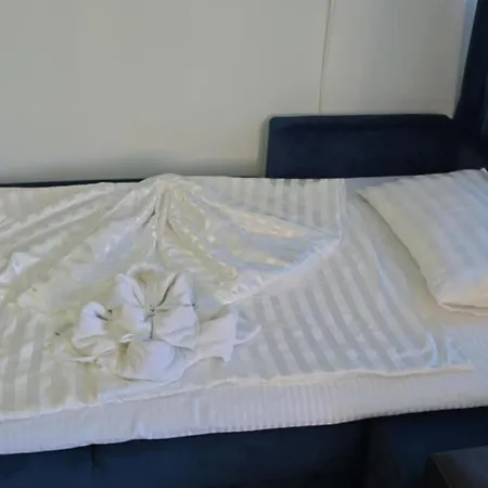 на център Приморско